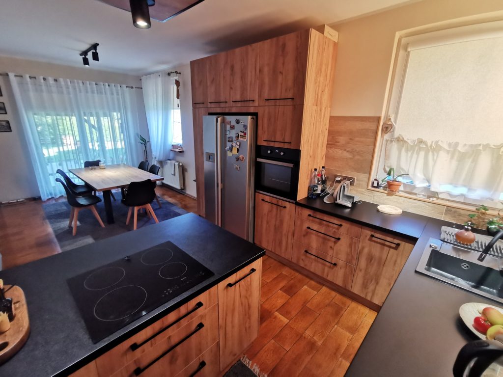 Realizacja 6 2 drewno kuchnia na wymiar Gdańsk